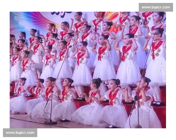 《喜迎荣誉小学生合唱比赛夺得一等奖展现团结与实力》