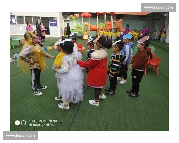 《幼儿园讲故事比赛三分钟精彩演绎，孩子们的创意与表达大比拼》